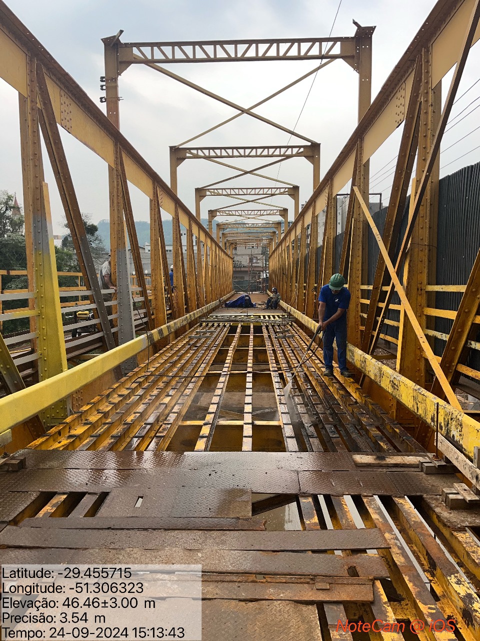 Ponte de Ferro será bloqueada para içamento e troca de componentes neste fim de semana