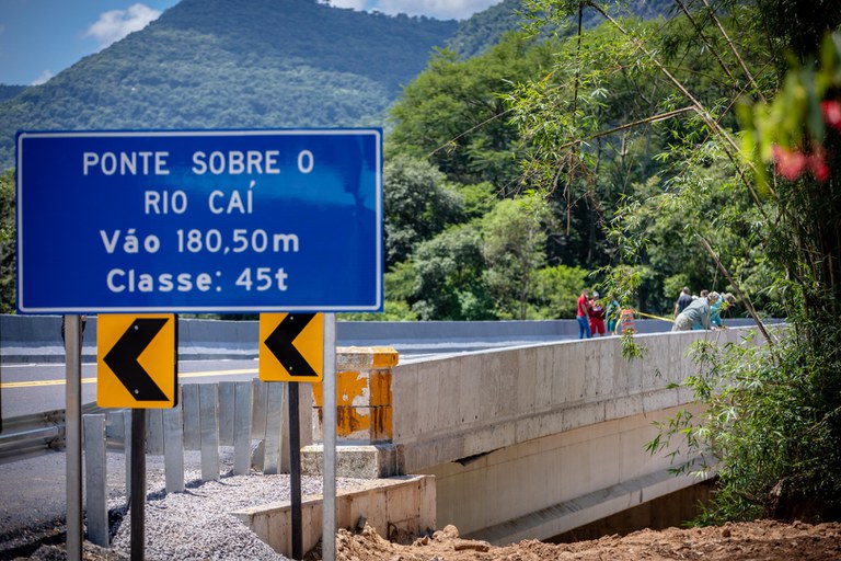 Inaugurada a nova ponte sobre o rio Caí na BR-116